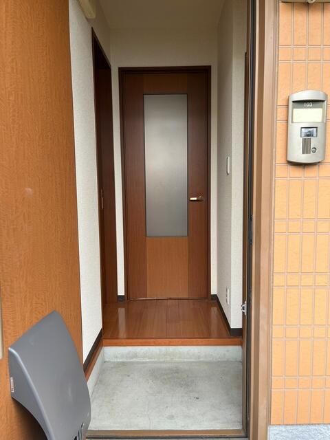 玄関　★お問い合わせは044-299-8985★