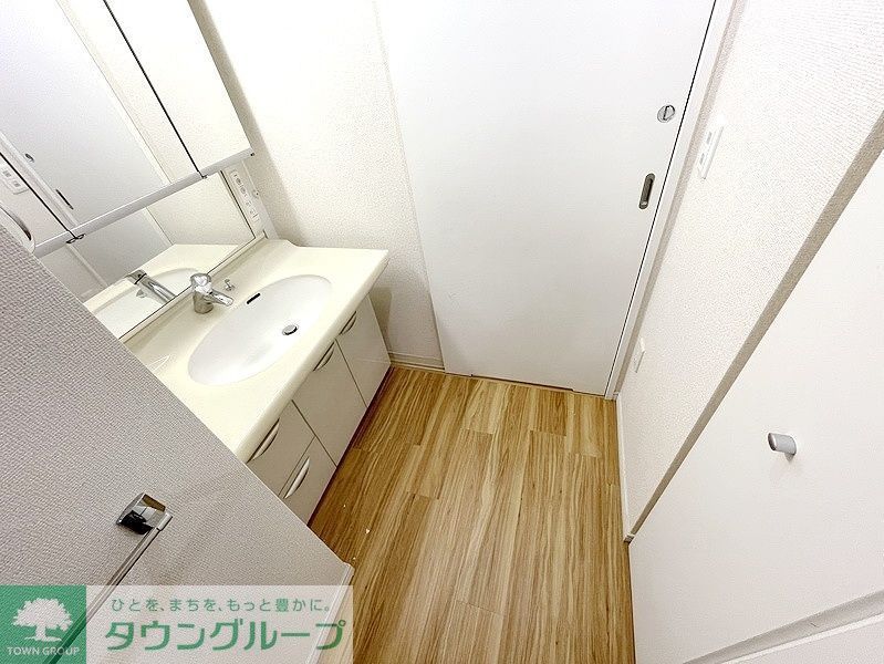 洗面設備　お問合せは(株)タウンハウジングレジデンス事業部　赤坂店・…