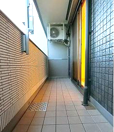 バルコニー