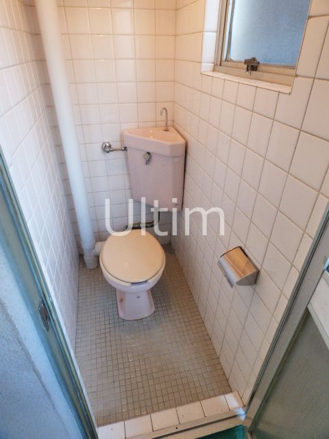 トイレ　別部屋のお写真です。ご参考までに！