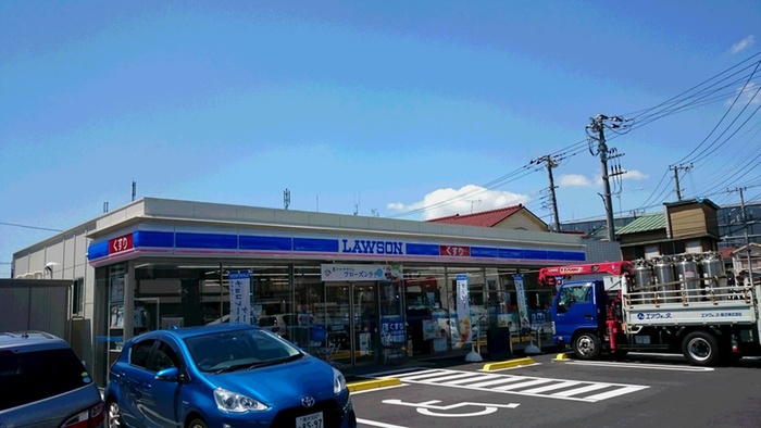 コンビニ　ローソン（コンビニ）まで462m