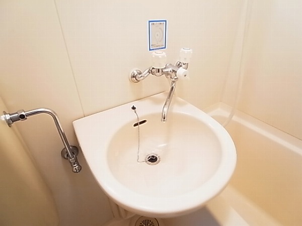 洗面設備　同一物件参考写真
