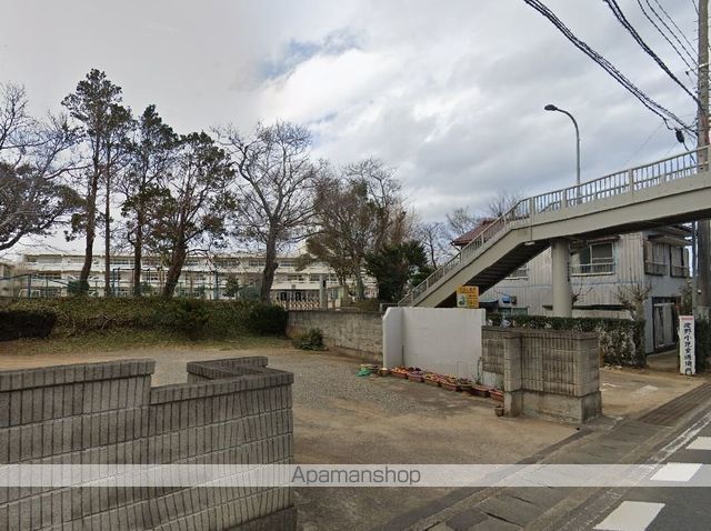小学校　鹿嶋市立波野小学校（小学校）まで1392m