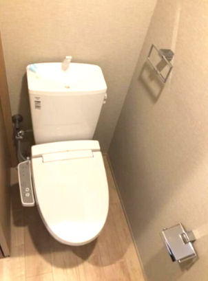 トイレ　※別部屋参考写真