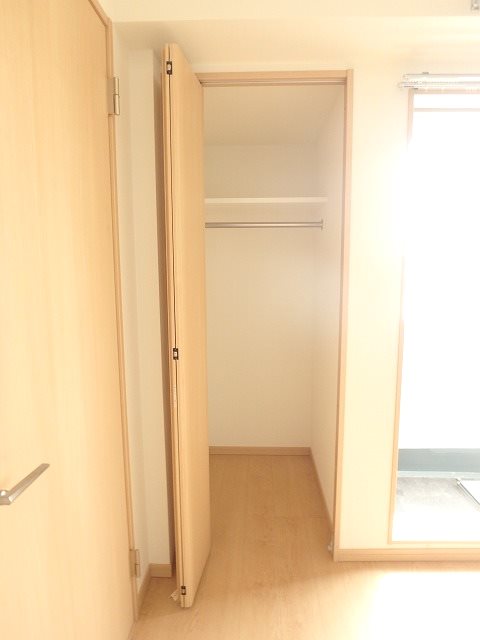 収納　クローゼット