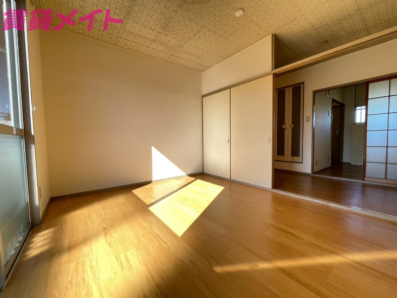 居室・リビング　同タイプのお部屋の参考写真です。