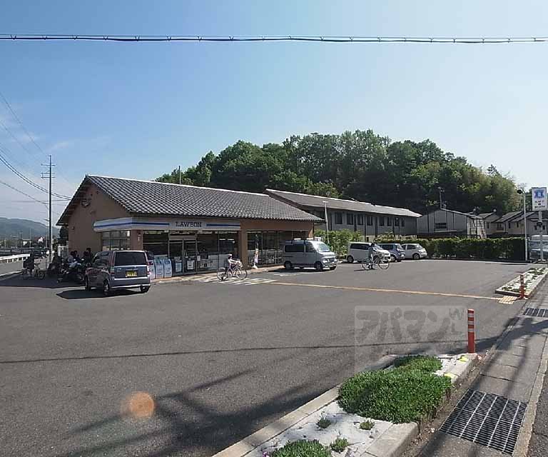 コンビニ　ローソン岩倉西河原店（コンビニ）まで70m