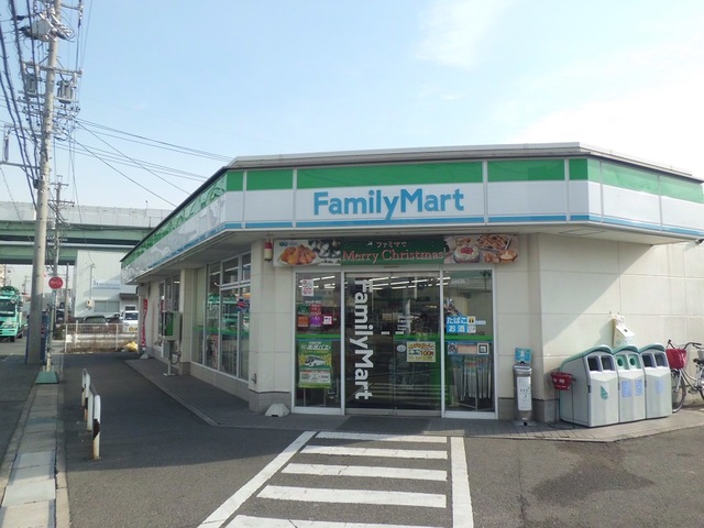 コンビニ　ファミリーマート大高折戸店（コンビニ）まで650m