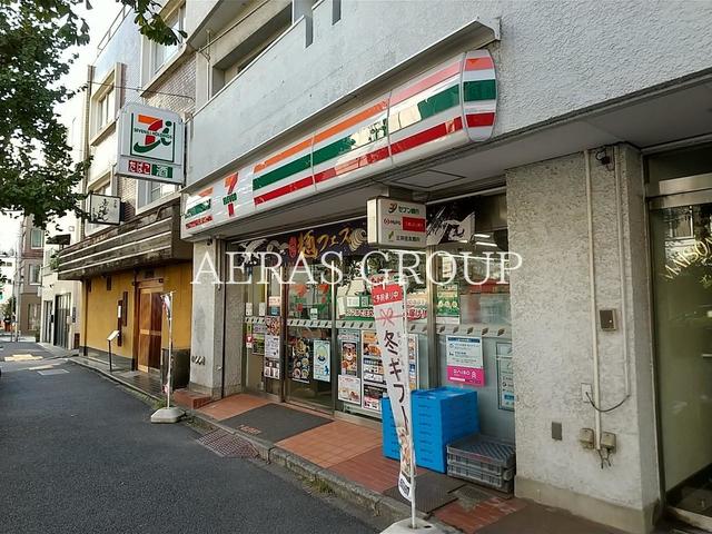 コンビニ　セブン-イレブン 渋谷東４丁目店（コンビニ）まで84m