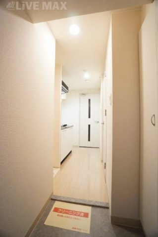 玄関　※別号室参考写真※