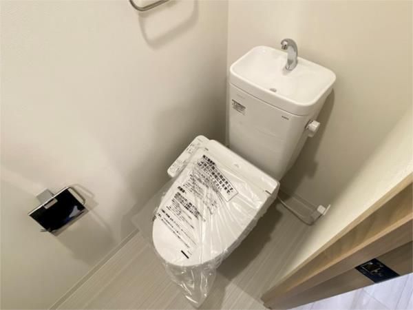 トイレ　トイレもきれいです