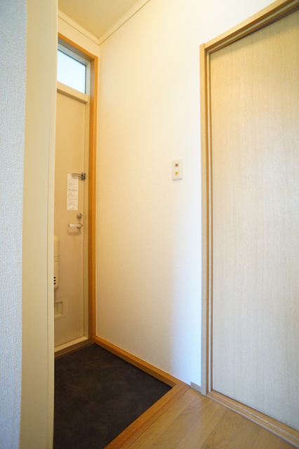 玄関　すっきりした明るい玄関です♪