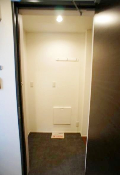 玄関　弊社は都内全域の物件をご紹介可能です！