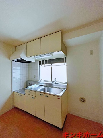 キッチン　写真は別のお部屋です。※現況を優先