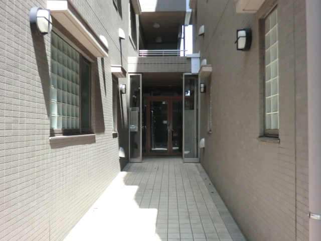 東急東横線 元住吉駅 徒歩10分 5階建 築24年の外観写真