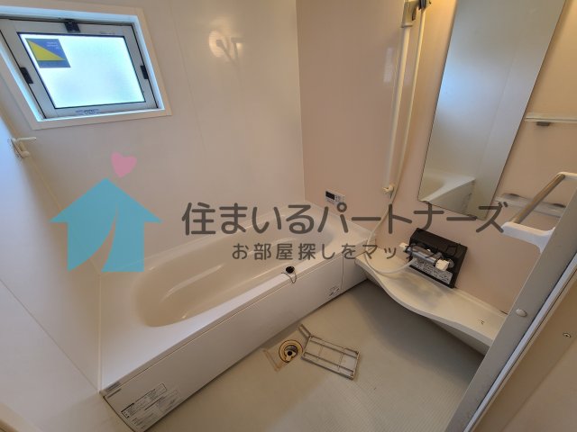 バス・シャワールーム　お風呂で日々の疲れを落としましょう