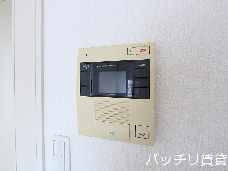 セキュリティ　画像は別号室タイプの為、現状を優先致します。