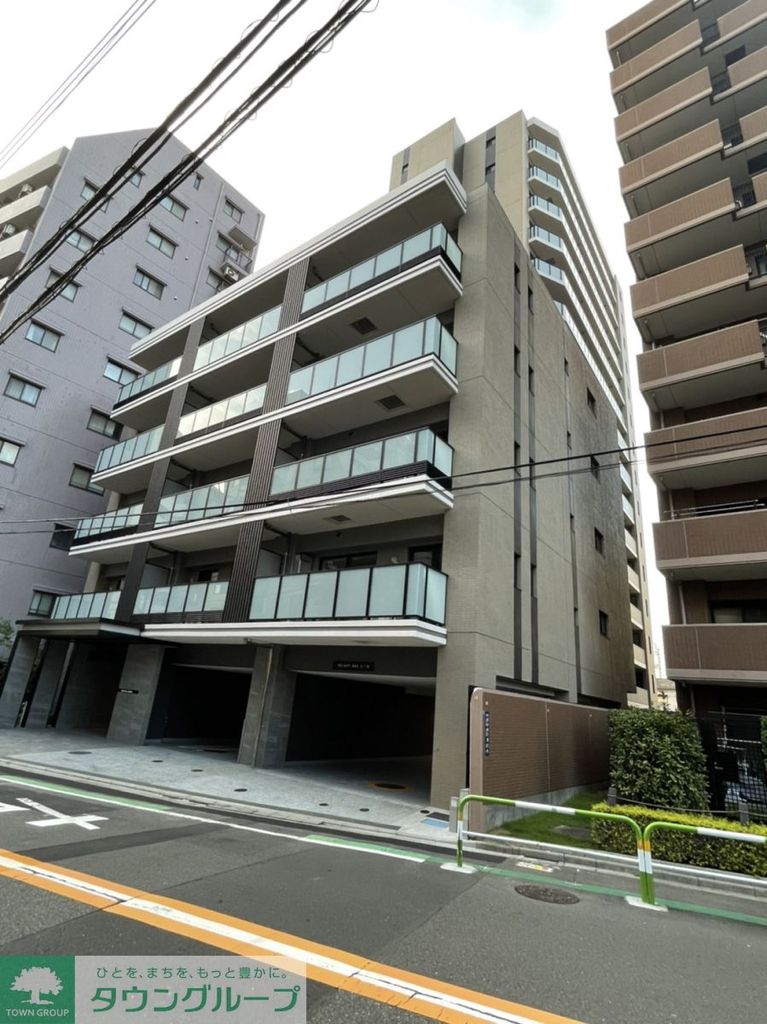 アヴァンカーサ町屋の外観写真