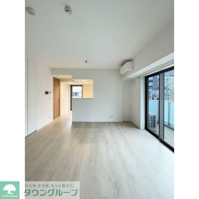 スタイリオ池上-新参道-の居間写真