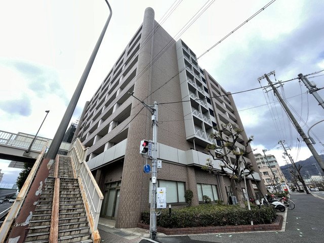 摩耶コート壱番館の外観写真