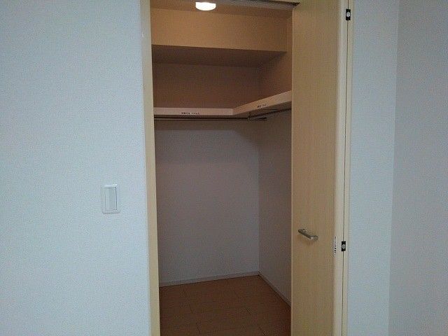 アイリスブルーム Aの内装写真