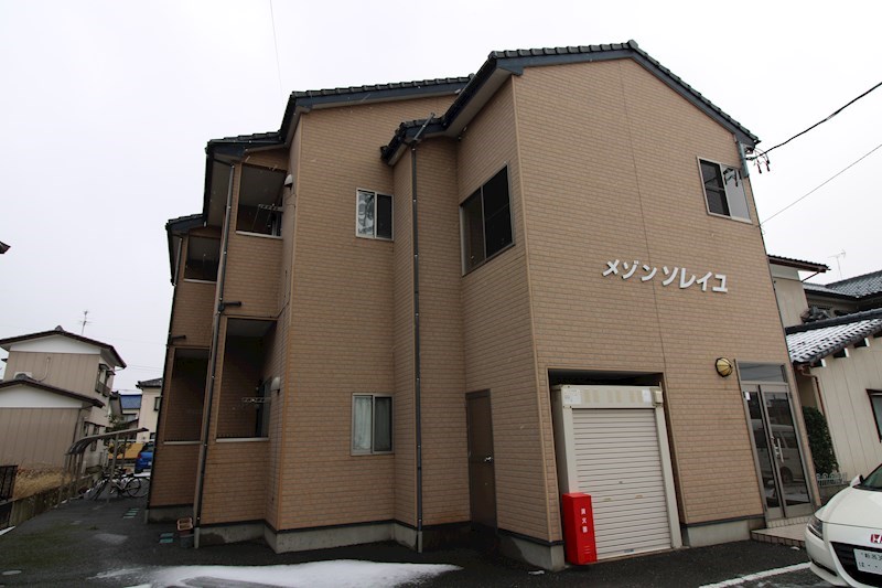 建物外観　竹尾インターにアクセスしやすい好立地