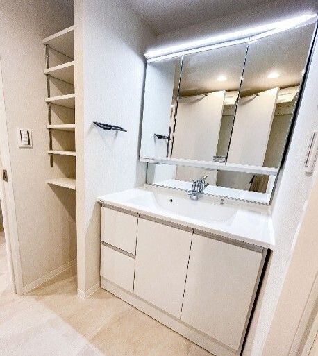 つくばエクスプレス 浅草駅 徒歩6分 10階建 築37年の内装写真