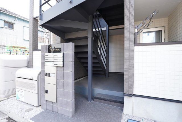 エントランス　アルシオーネ町屋　荒川区東尾久６