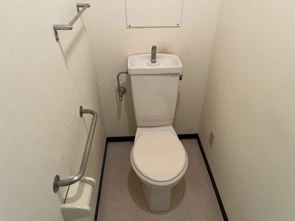 サンシャイン鶴見緑地のトイレ写真