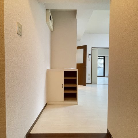 玄関　同仕様タイプです