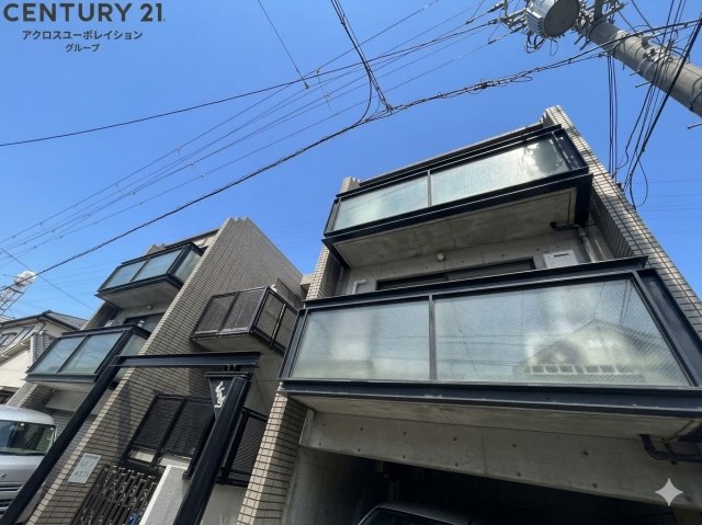 建物外観　敷地内に駐輪スペースがあります！