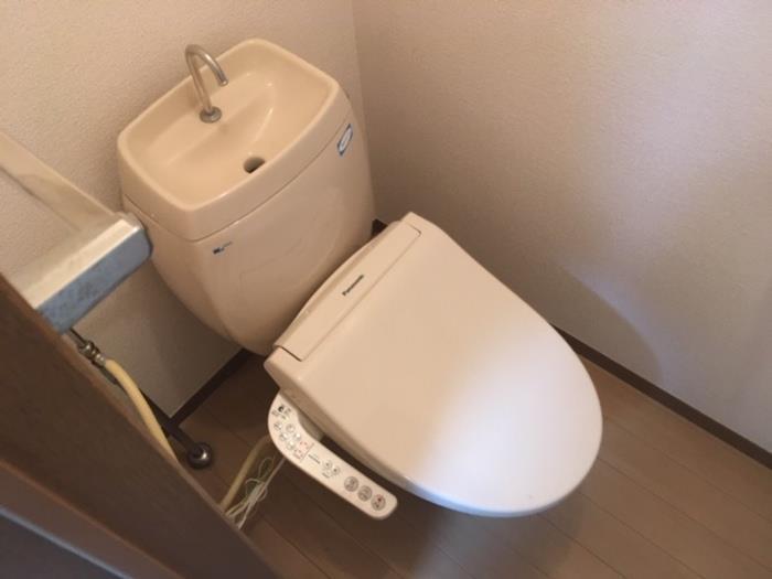 ジュネスRのトイレ写真