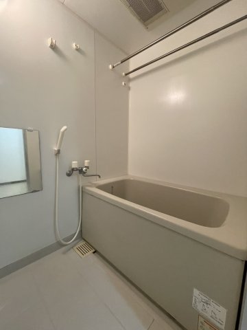 ロイヤルコートヤード西宮の風呂写真