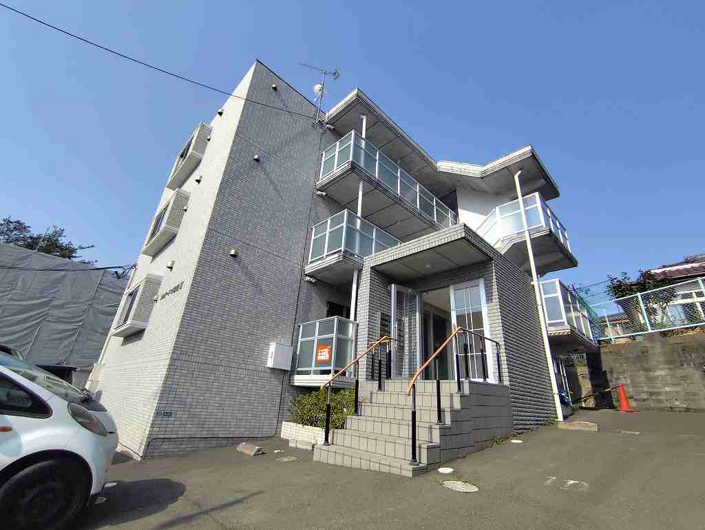 ソレアード小松島IIの外観写真