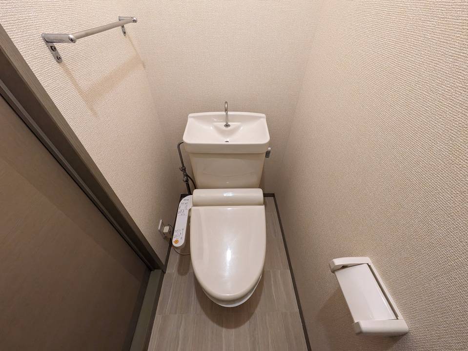 トイレ　トイレ
