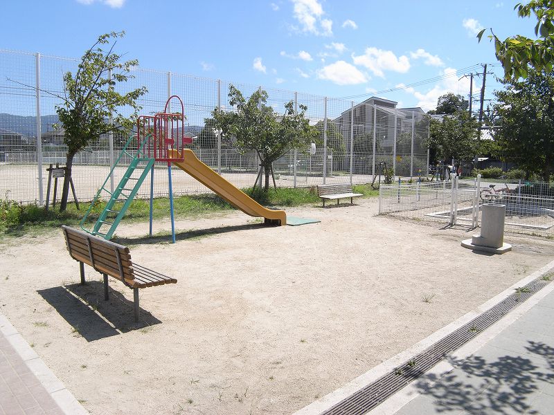 公園　東諸福公園（公園）まで534m