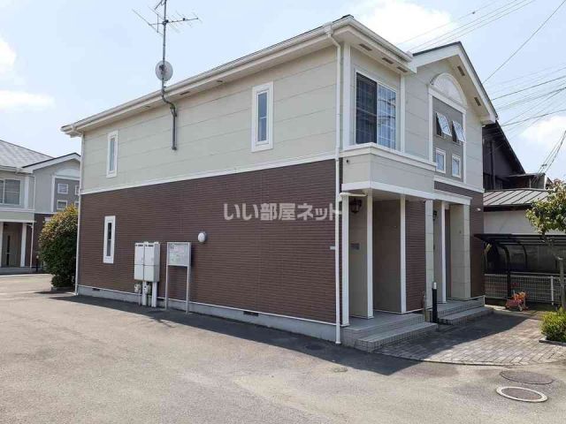 愛媛県松山市小坂５（アパート）の賃貸物件の外観