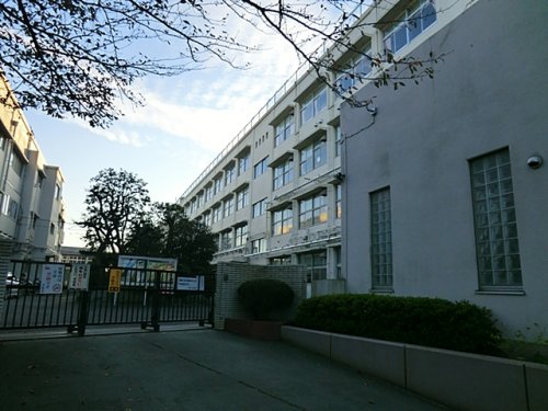 小学校　横浜市立汲沢小学校（小学校）まで1059m