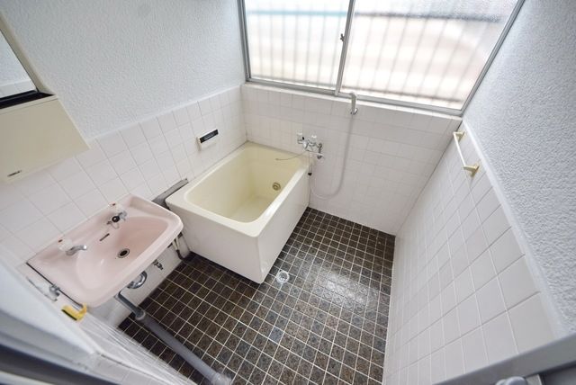 バス・シャワールーム　★お問い合わせはタウンハウジングまで★