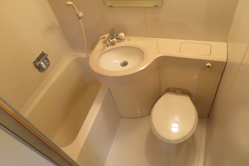 バス・シャワールーム　ユニットバス　バス・トイレ同室