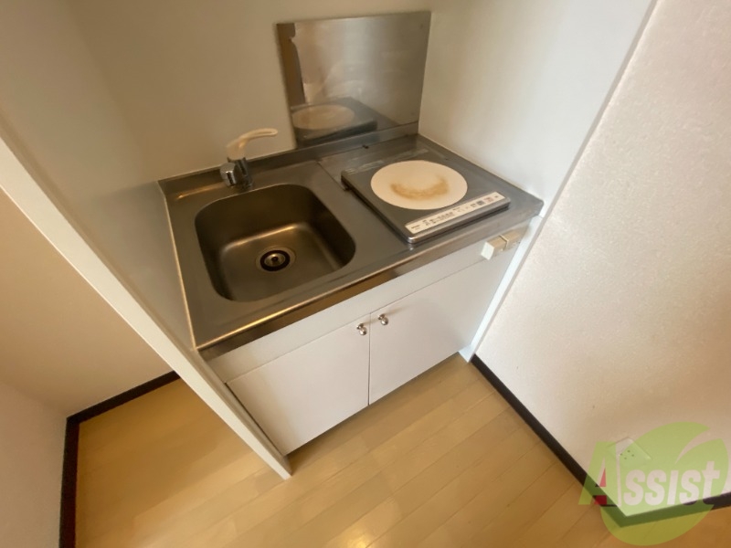 キッチン　ＩＨクッキングヒーターが付いていますのでご準備不要です