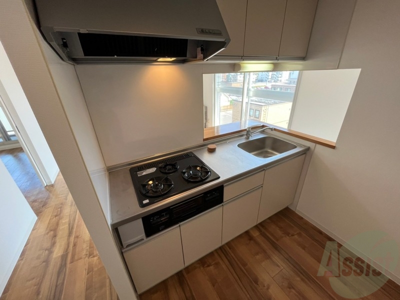 キッチン　キッチンはスペースも広々していて使いやすそうですよ！