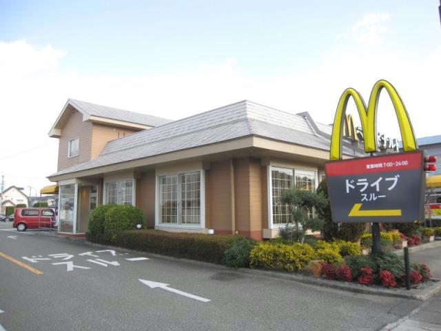 飲食店　マクドナルド徳島石井店（飲食店）まで434m