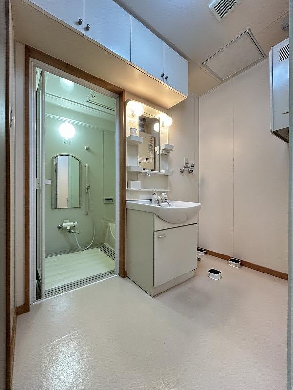 洗面設備　洗面・脱衣