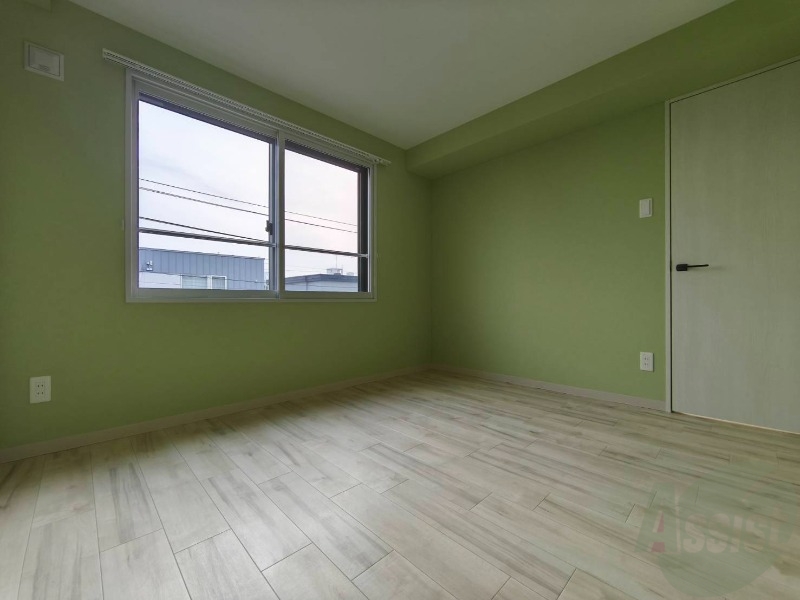 その他部屋・スペース　アクセントクロスがおしゃれな寝室になっていました！