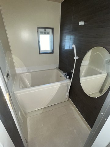 バス・シャワールーム　日々の暮らしに欠かせないお風呂です