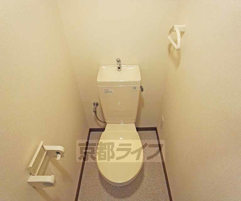 トイレ　洋式のトイレです。