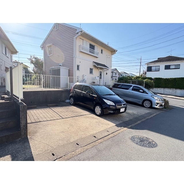 駐車場　敷地内駐車場１台付無料♪
