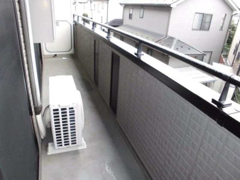 バルコニー　図面と現状に相違がある場合には現状を優先