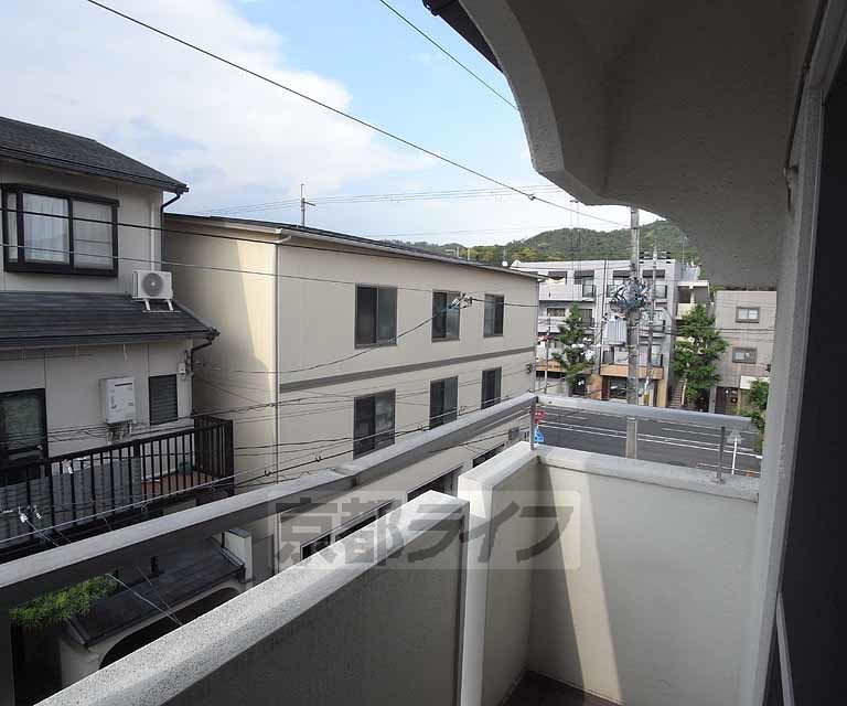 眺望　銀閣寺の交差点の近くで便利な場所です。